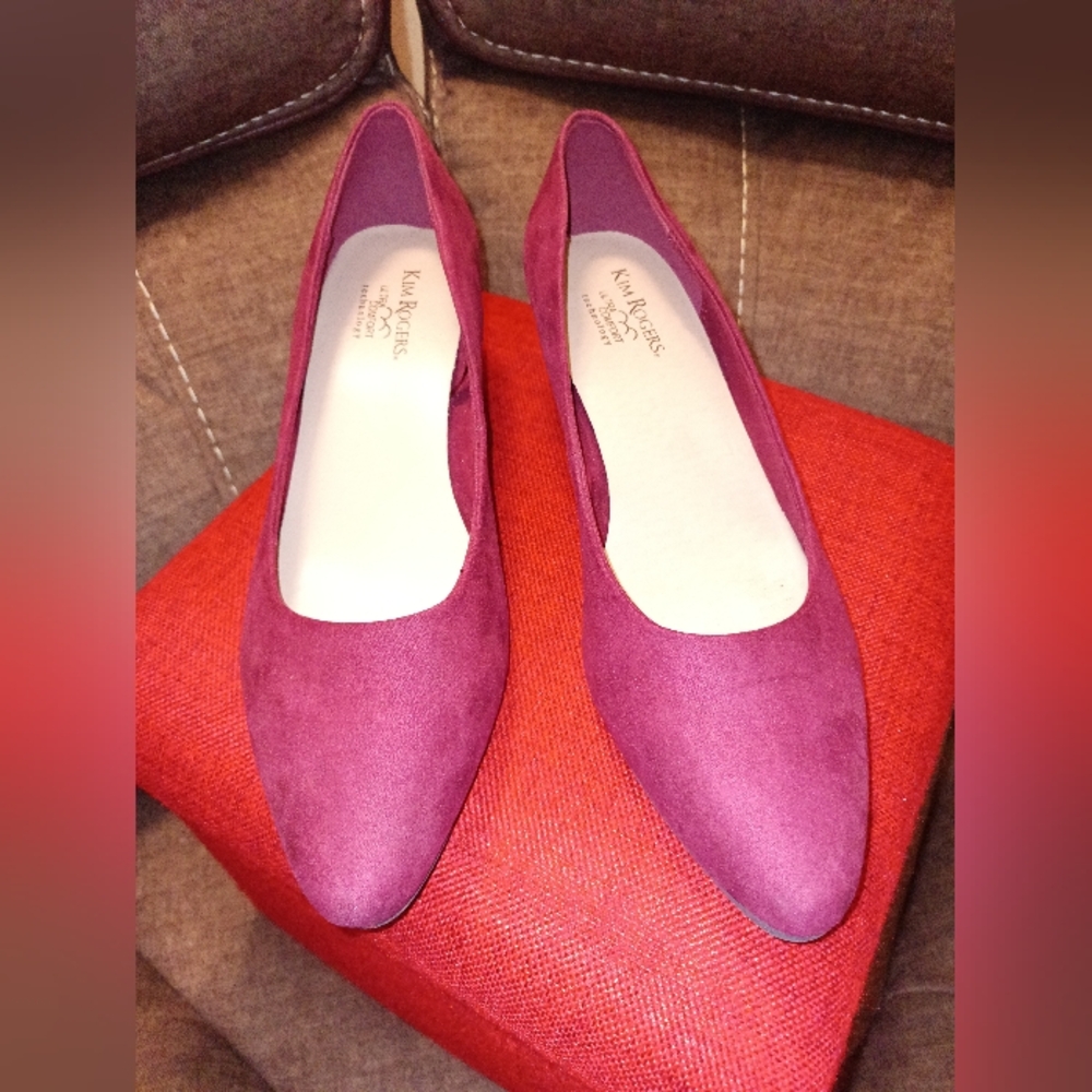 Kim Rogers Burgundy Ultra Comfort Technology Size 11M Gently Loved